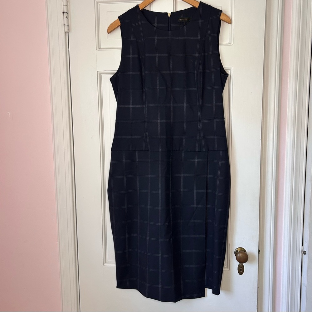 Donna Karan Navy Blue and White Plaid Sleeveless Sheath Dress Size 10